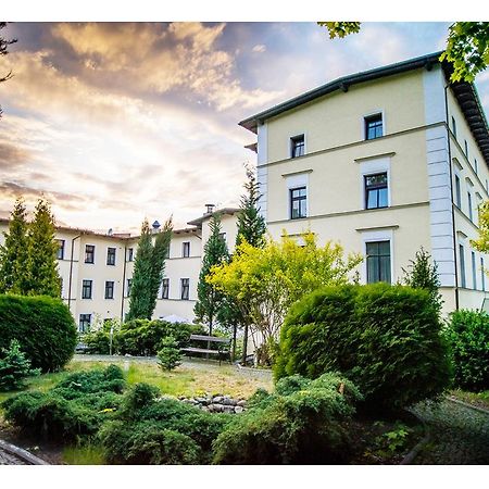 Hotel Fenix Jelenia Góra Esterno foto