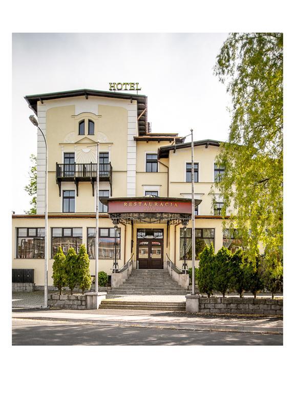 Hotel Fenix Jelenia Góra Esterno foto