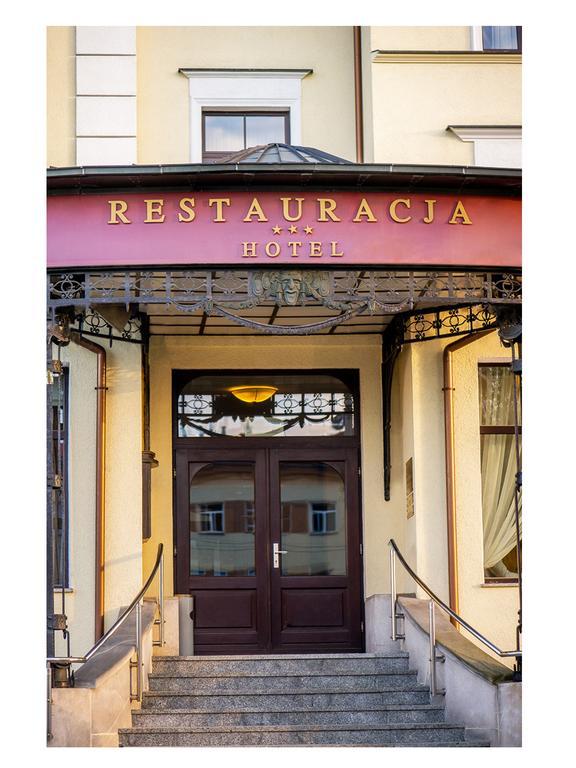 Hotel Fenix Jelenia Góra Esterno foto