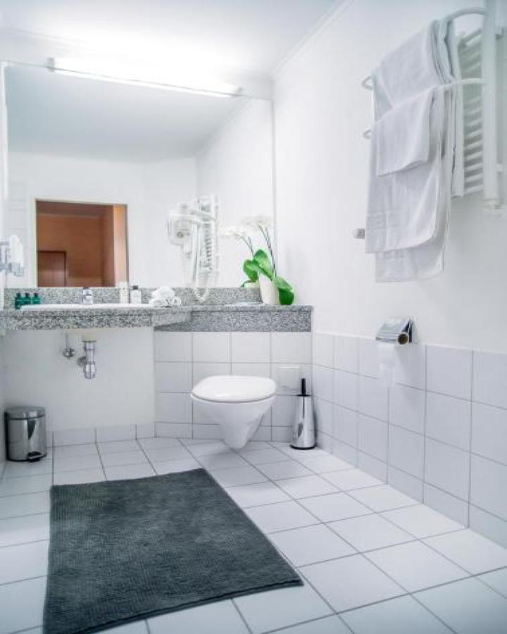 Hotel Fenix Jelenia Góra Esterno foto